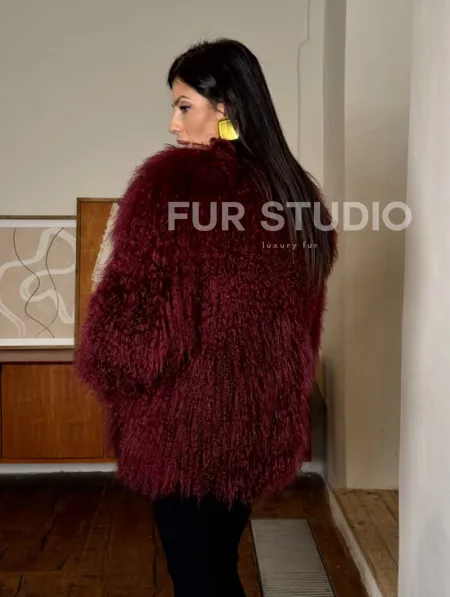 Шуба из меха ламы цвет Burgundy - фото 4