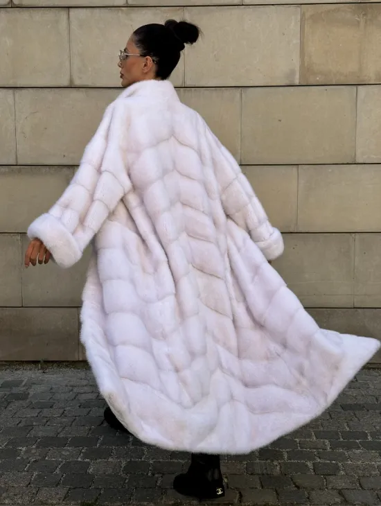 Норковая шуба с поясом, стойка воротник - цвет колотый лед - фото 9