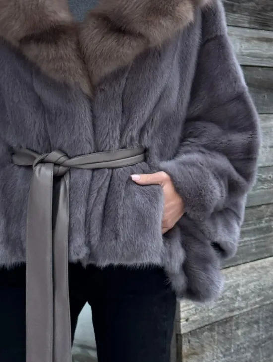 Меховое манто из норки 