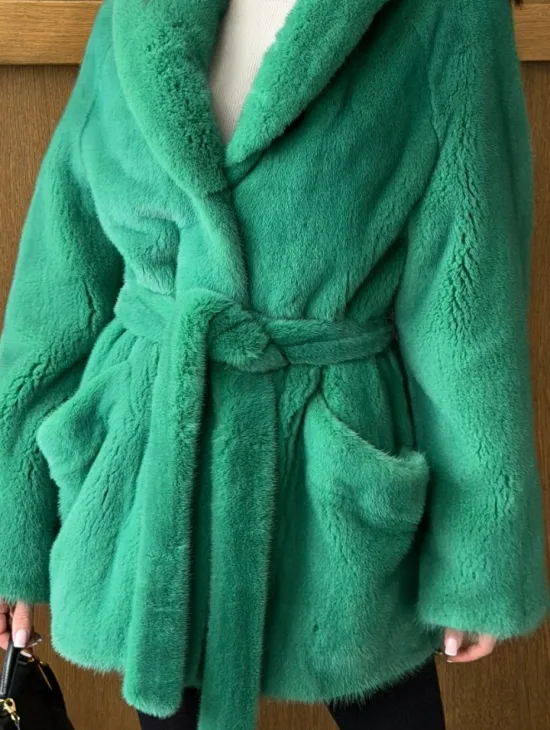 Шуба из плюшевой норки VELVEТ - изумруд - фото 1