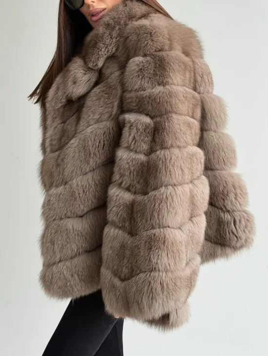 Шуба из меха финского песца - фото 3