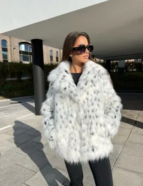 Полушубок из экомеха - фото 2