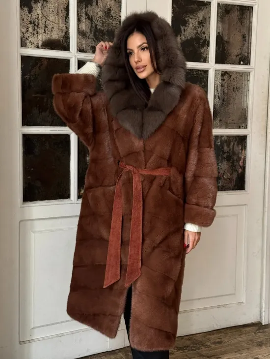 Эксклюзивная норковая шуба с капюшоном из куницы - цвет терракотовый - фото 0