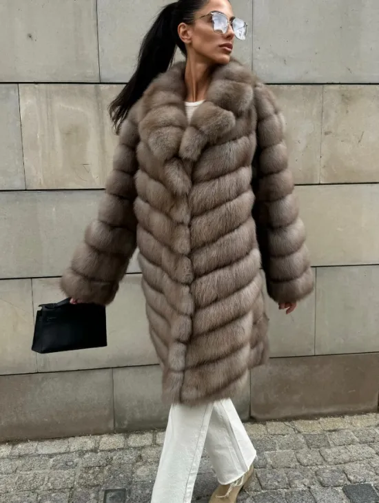 Шуба из куницы женская - цвет тор-тор - фото 8